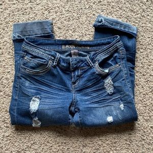 Ripped “Almost Famous” jean capris.